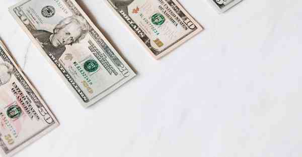 大数据包含设备数据的行业文章