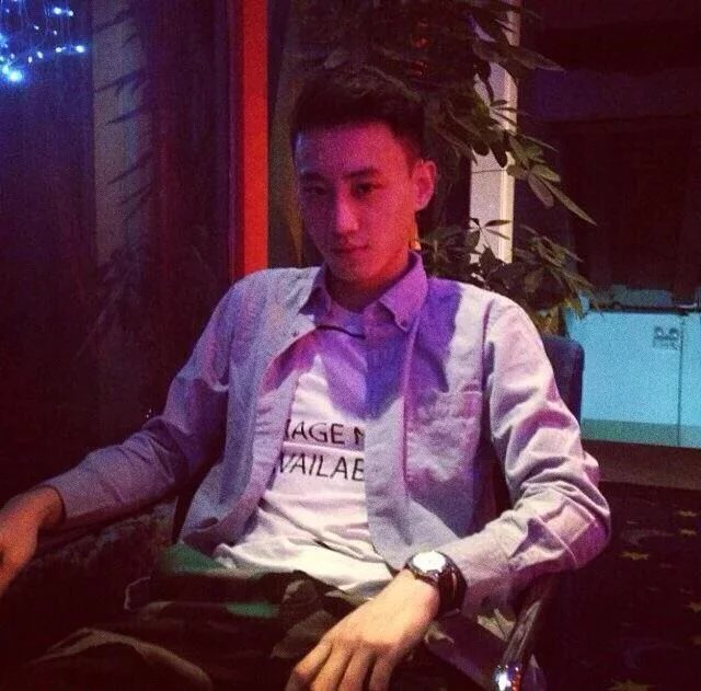 董强彩苇