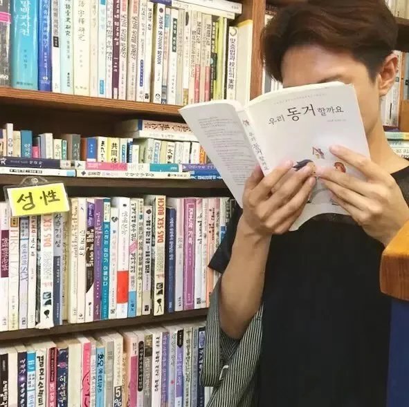 卢舒贞强