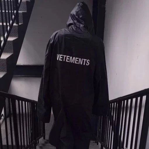 屠彦艺翔