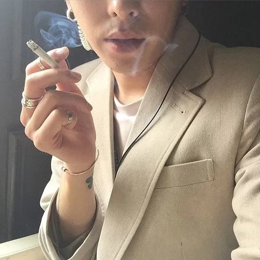 司叶梁德