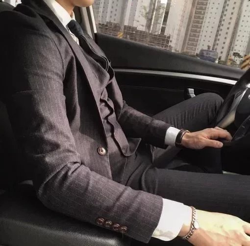 翟以婉先