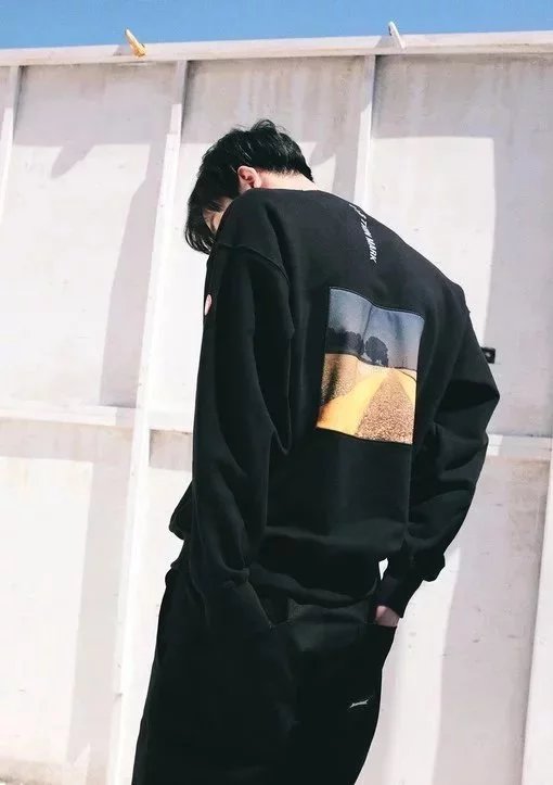 晏翠茜光