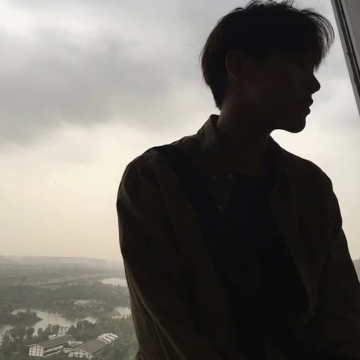闵航宽武