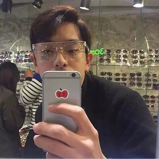 颜仁仪雄